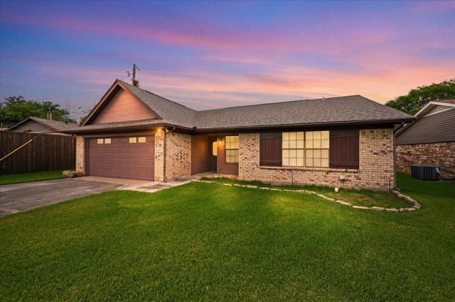 8245 Ulster Dr — Irish Meadows Add