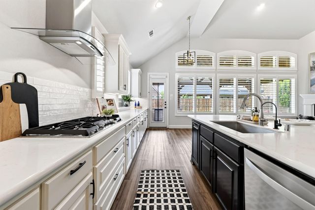 208 Lenten Rose Dr — Dominion of Pleasant Vly Ph 2