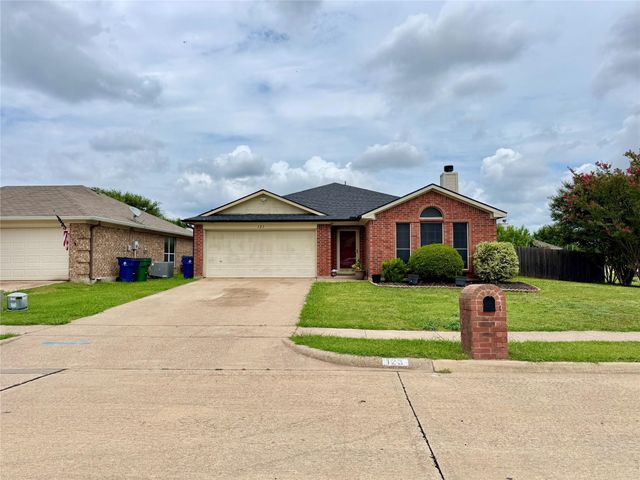 123 Breanna Way — Highland Village Estates