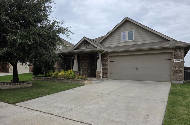 1400 Crossvine Dr — Avery Pointe #1
