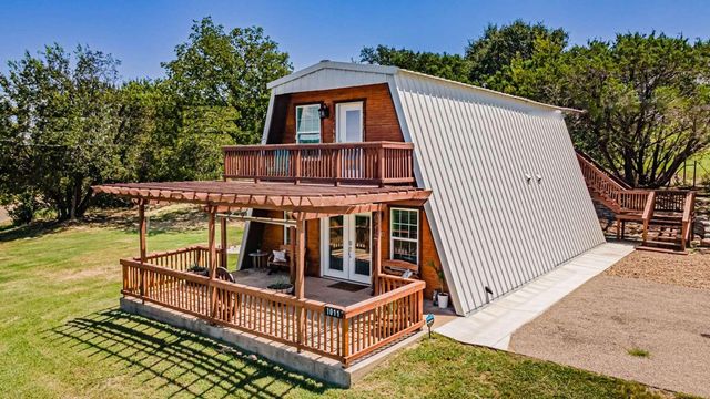 1011 Pawnee Trl — Indian Harbor Ph 4