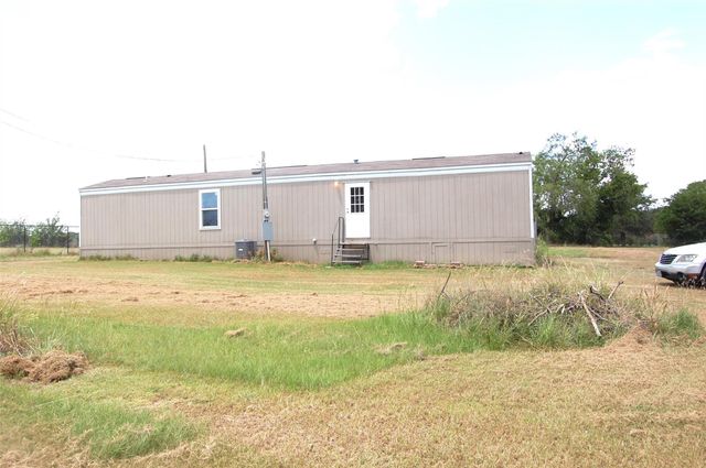 5450 County Road 237a — Thos F Smith