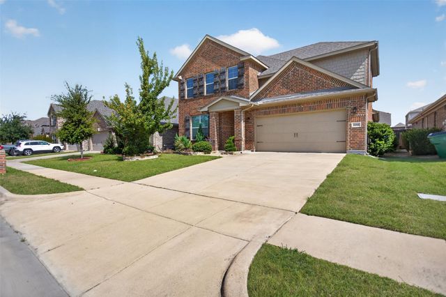 2066 Avondown Rd — Devonshire Village 3b1 & 3b2