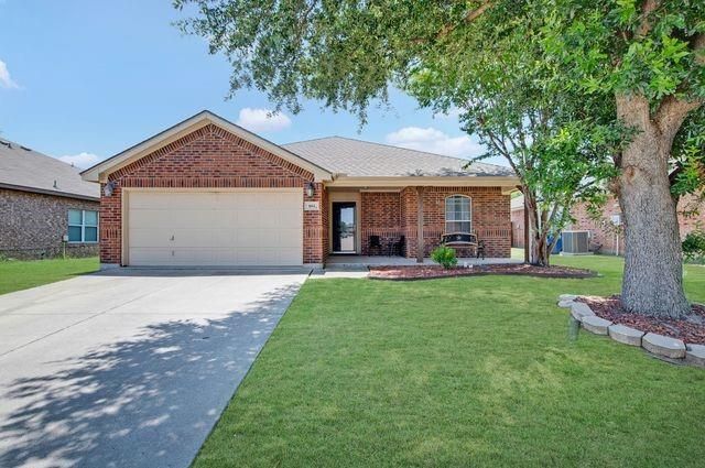 804 Bur Oak Dr — Mistletoe Hill Ph I & II