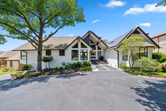 231 Oak Hill Dr — Trophy Club Oak Hill