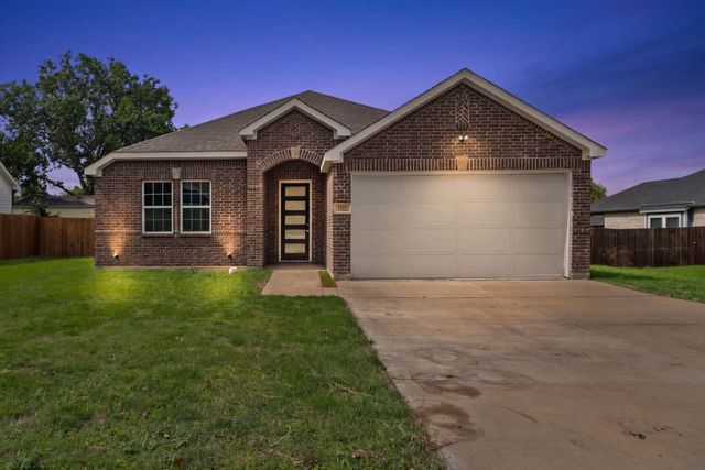 3830 McDougal St — Sayle Dr Addition
