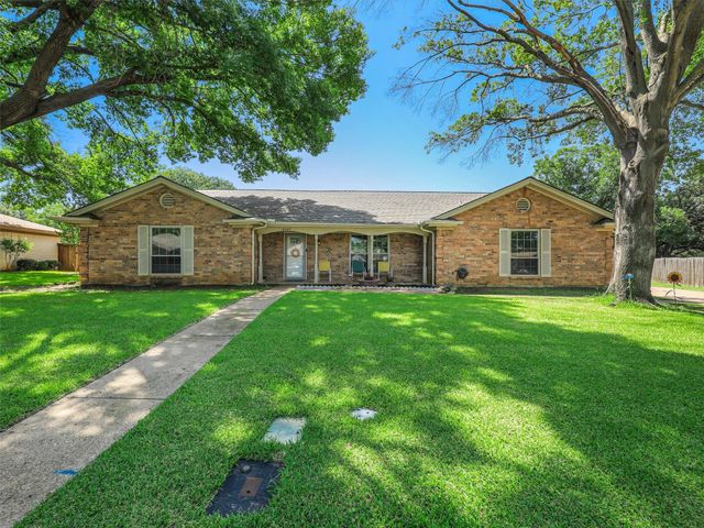 6404 Suncrest Ct — Diamond Loch Add