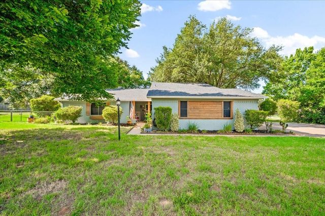 209 Live Oak Ln — NA