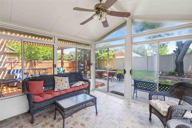908 Chauvin Dr — Waterford Oaks Ph 03
