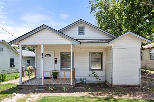 109 E Tyler St — Ennis-Dvv
