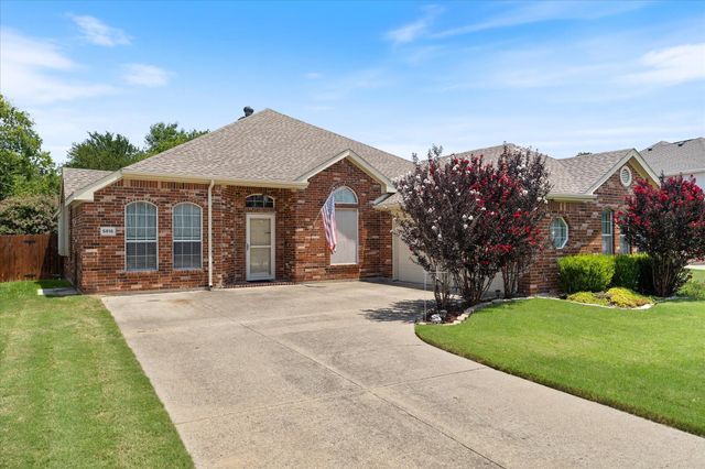 5815 Teal Ct — Sachse On The Creek Ph 02
