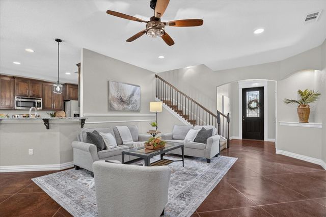 6403 Westover Dr — Pecan Plantation
