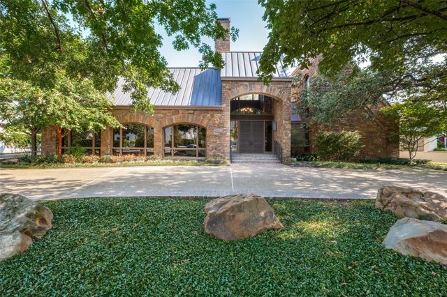 3848 Potomac
