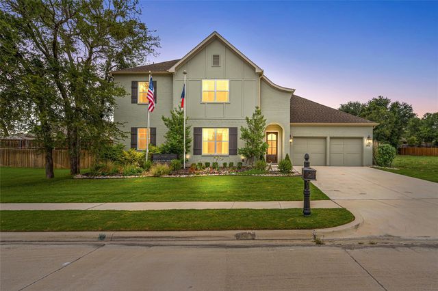 602 Sterling Dr — Brookside