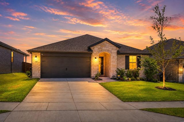 500 Thorn Creek