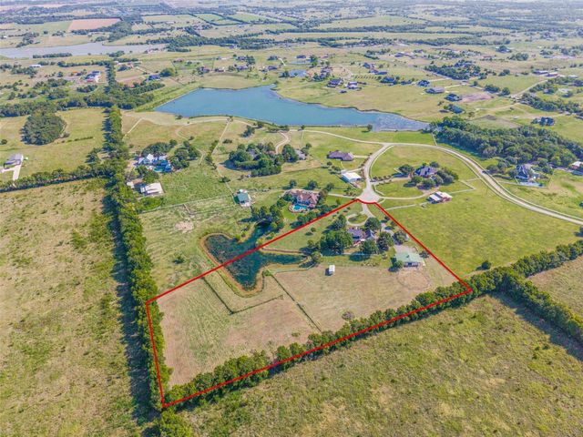 2412 Coyote Run Rd — Coyote Run