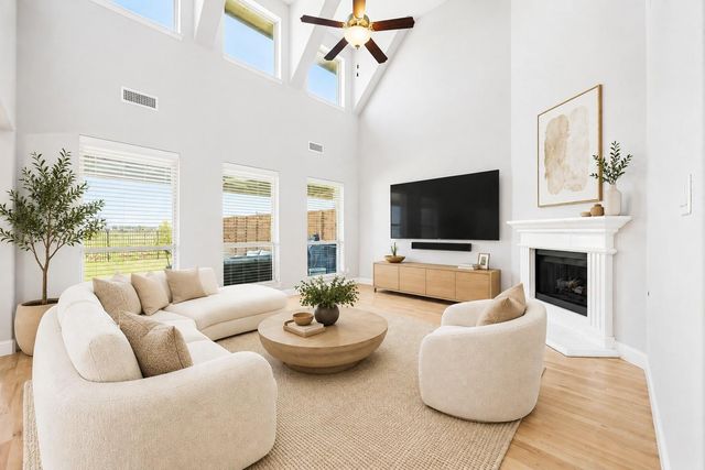 16109 Bidwell Park Dr — Artesia North Ph