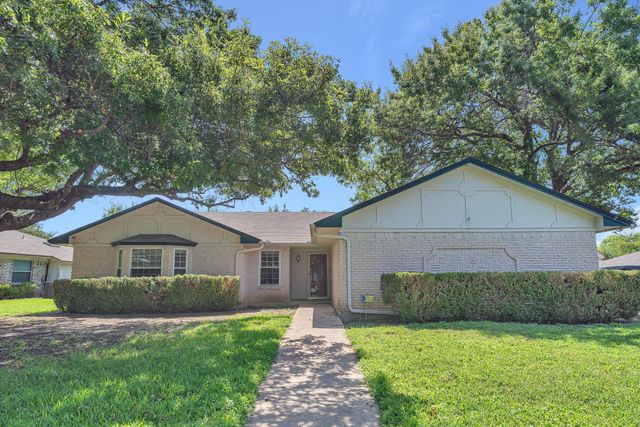 1720 Timbercreek Rd — Timber Creek Add