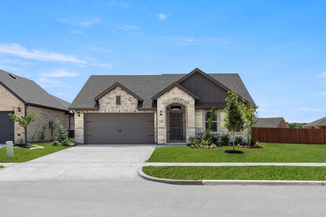 223 Van Horn Dr — Northspur