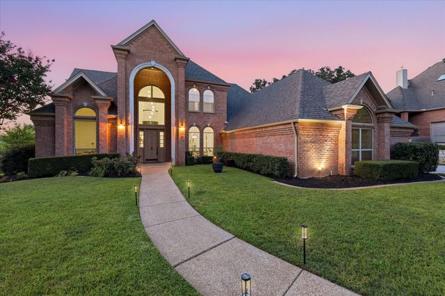 614 Llano Ct — South Ridge Lakes Add