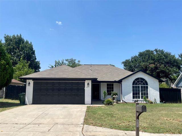 625 Main St — Meadow View