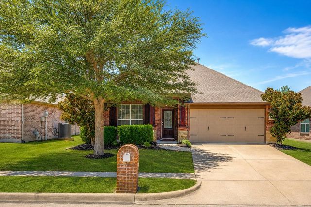 1912 Grand Fairway Dr — Woodbridge Ph 13