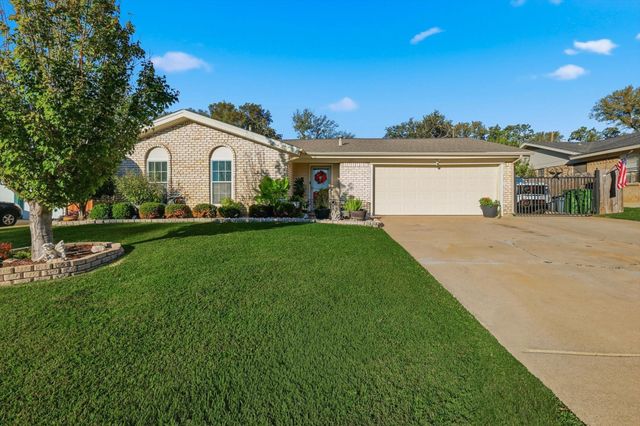 6971 Cox Ln — Smithfield Acres Add