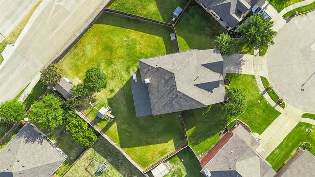 1152 Honeywell Dr — West Crossing #1