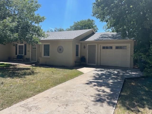 1142 Highland