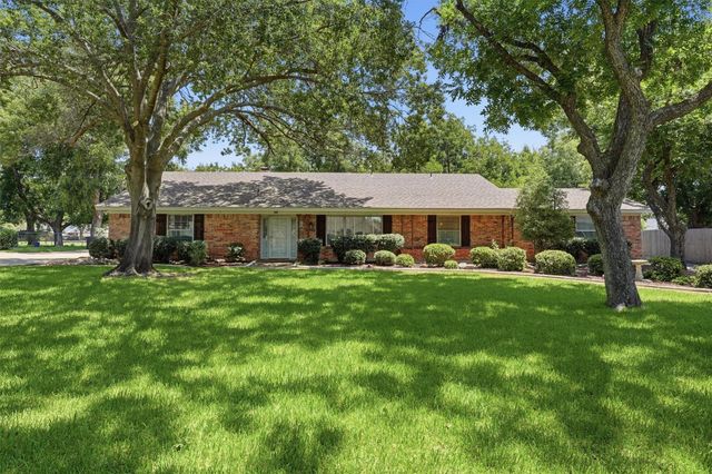 6107 Belvidere Cir — Pecan Plantation