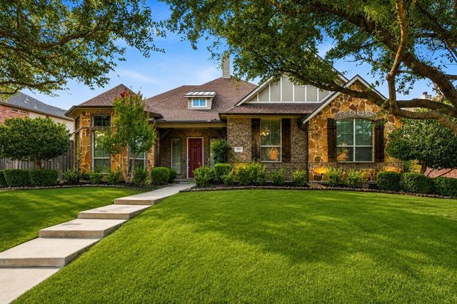 727 Fairfax Ln — Preserve Ph 2, The