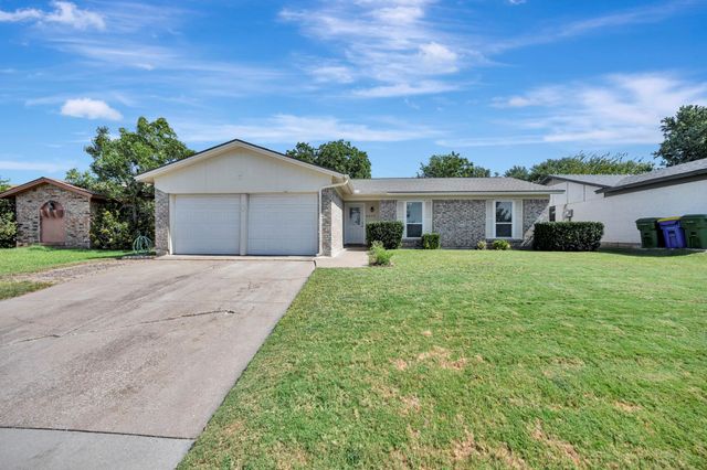 6453 Starnes Rd — Foster Village Add