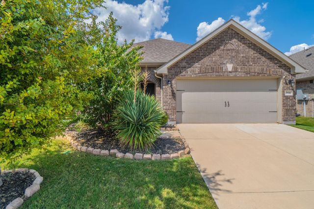 2116 Dorsey Dr — Devonshire Village 3b1 & 3b2