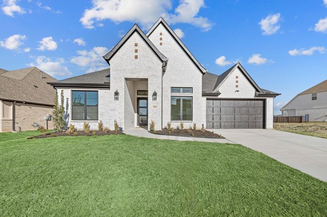 912 Highlands Ave — Parks Of Aledo Bluffs