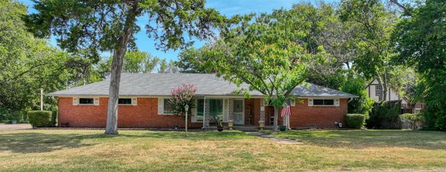 938 Nature Dr — Irwin Keasler Dev Red Bird 05 Rep