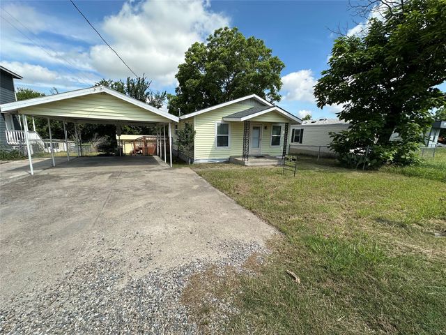 10689 County Road 905 — Shamrock Park 1