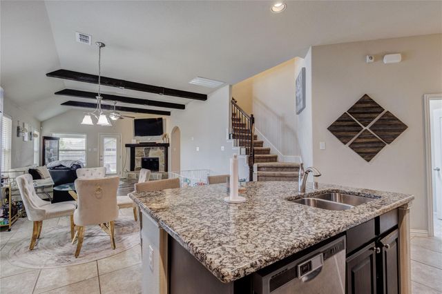 1032 Wedgewood Dr — DEVONSHIRE PH 1A