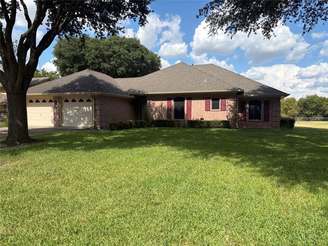 804 S PARIS St — Sallie Anderon