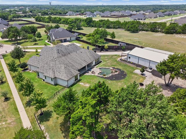 2971 American Sparrow Dr — The Aviary