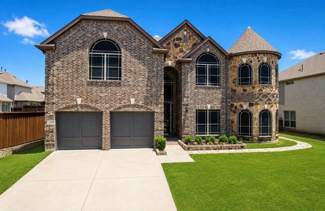 2406 Lake Fork Dr — Grayhawk Park