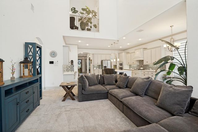 1001 Foxhall Dr — Breezy Hill Ph III