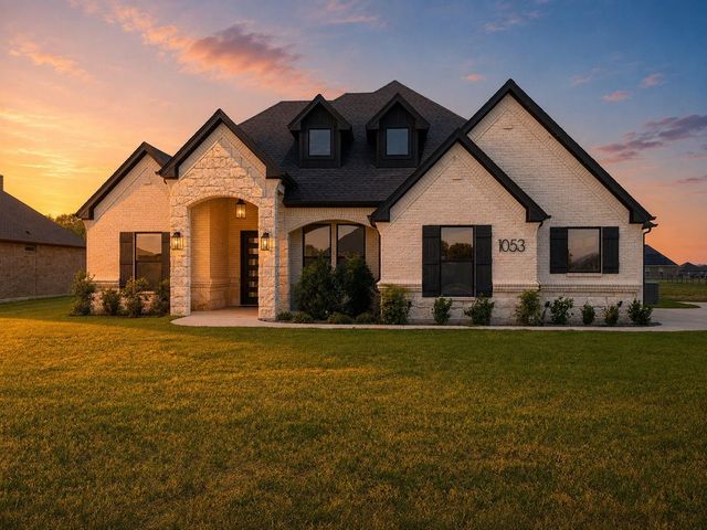 1053 Uplift Dr — Elevation Estates