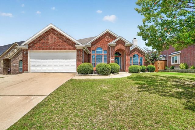 817 Peach Ln — Mistletoe Hill Ph IV