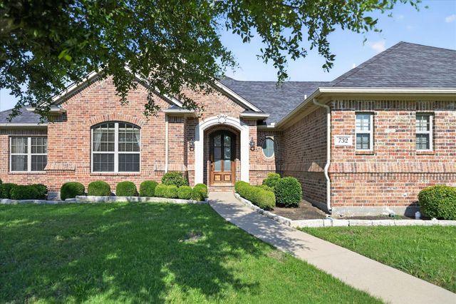 732 Forest Crk — Forest Creek