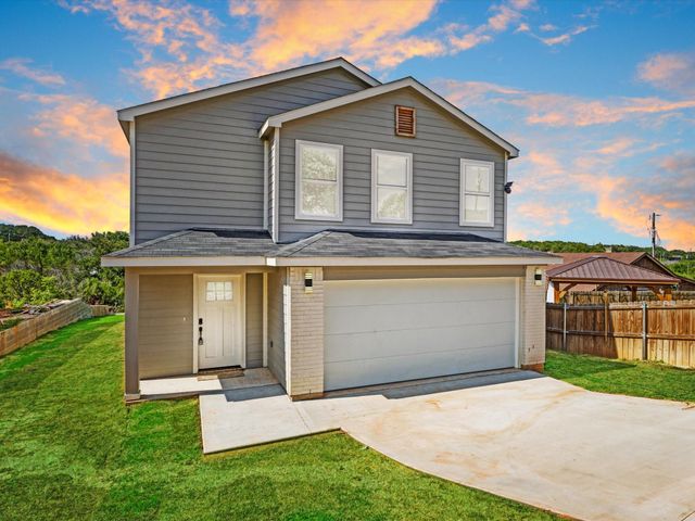 1208 Ridgeview Cir — Comanche Cove Sub Sec C