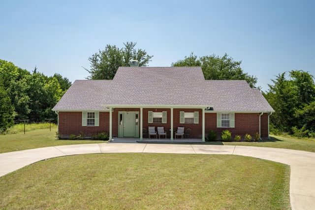 1625 County Road 561 — Van Winkle