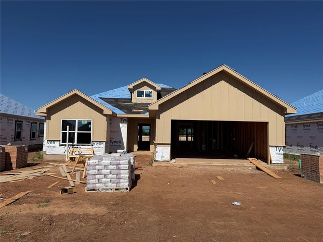 7676 Lake Ridge Pkwy — Carriage Hills
