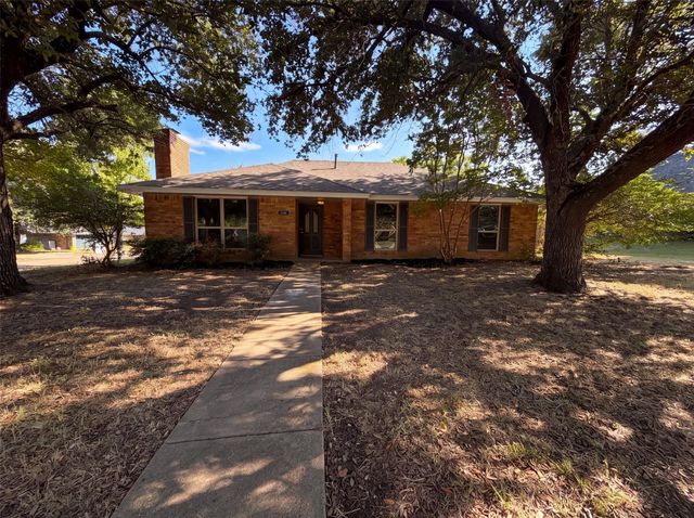 1406 Tad St — Casa Linda #8