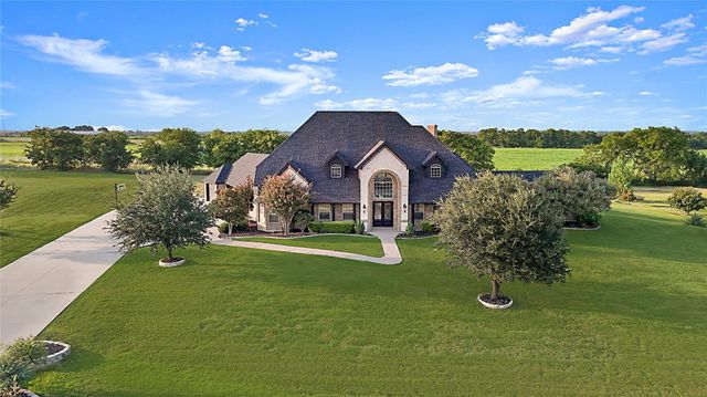 4701 Lake Dr — High Point Estates