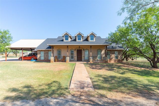 7702 Spinks Rd — Hidden Lakes Estates
